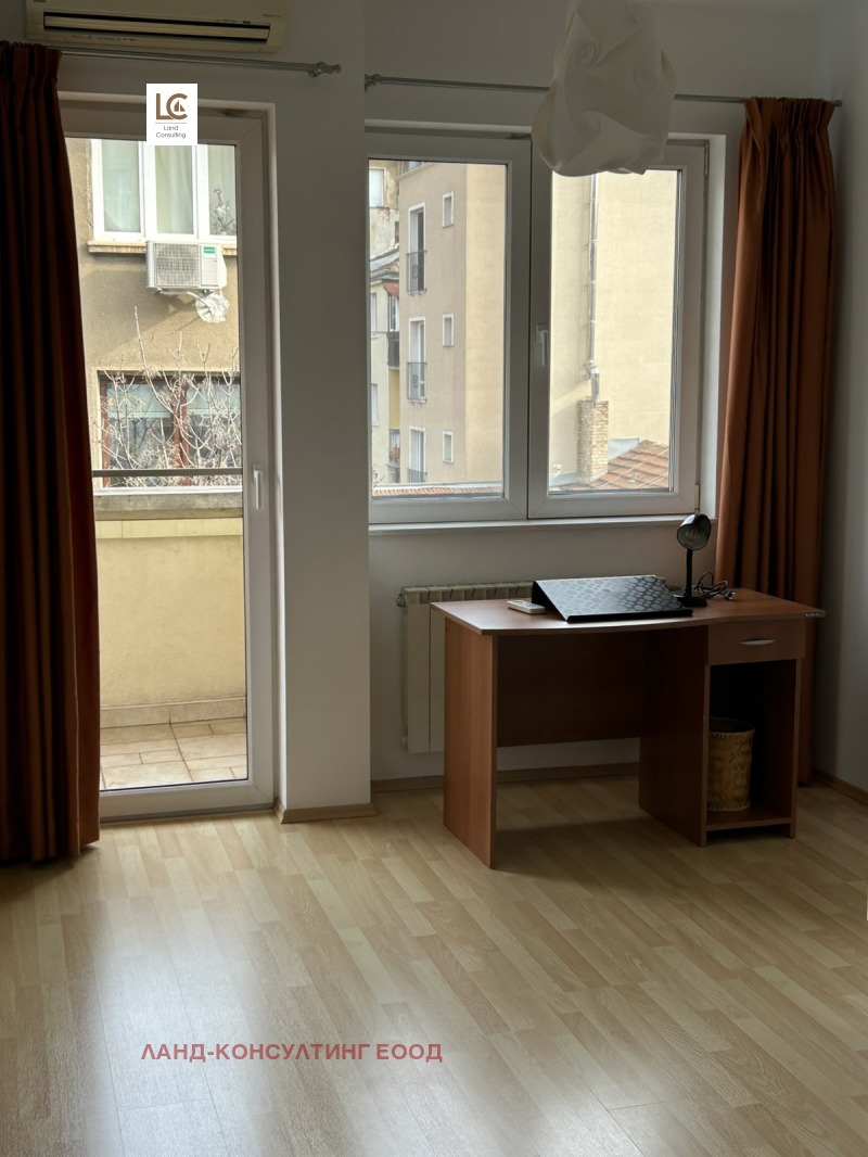 Дава под наем 3-СТАЕН, гр. София, Център, снимка 16 - Апартаменти - 53413623