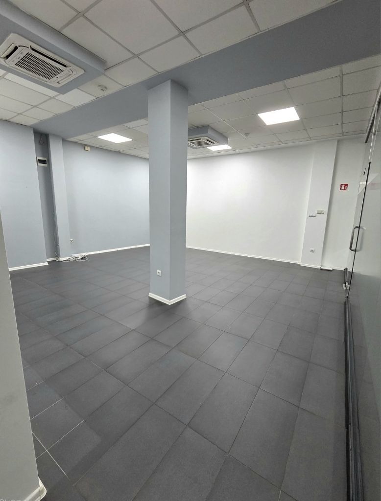 Do wynajęcia  Sklep Kjustendil , Centar , 46 mkw | 73122226 - obraz [3]