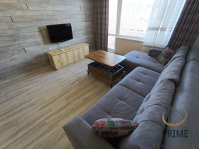 1 dormitor Slaveicov, Burgas 8