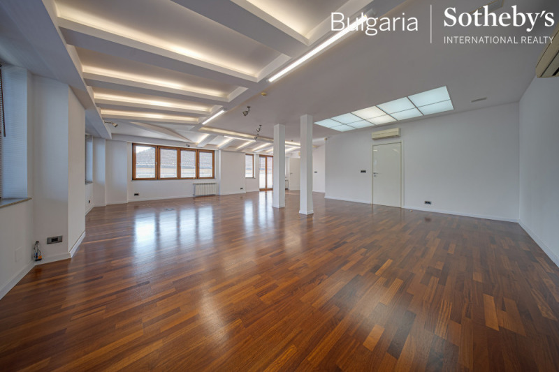 Дава под наем ОФИС, гр. София, Център, снимка 2 - Офиси - 53523483