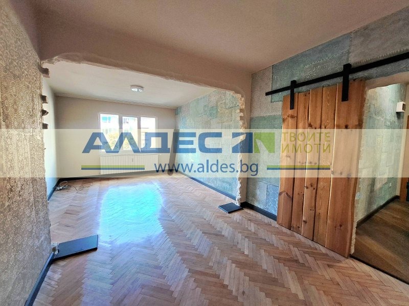 Da affittare  2 camere da letto Sofia , Tsentar , 100 mq | 37530112 - Immagine [3]