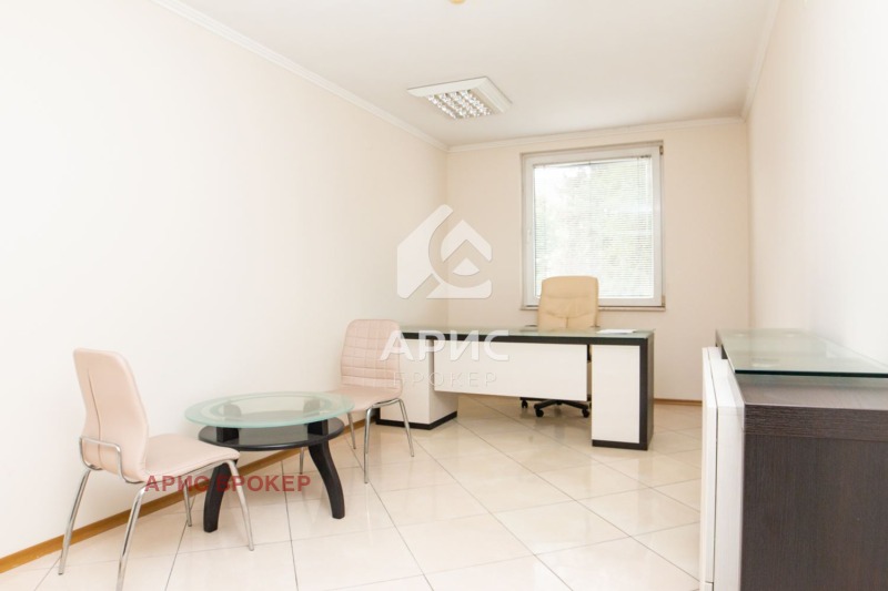 For Rent  Office Plovdiv , Tsentar , 96 sq.m | 86713582 - image [4]