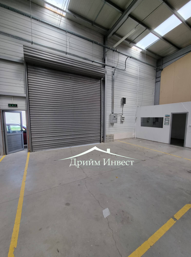 A louer  Bâtiment industriel Plovdiv , Indoustrialna zona - Yug , 395 m² | 85613044 - image [2]