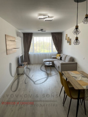 1 dormitorio Jristo Smirnenski, Plovdiv