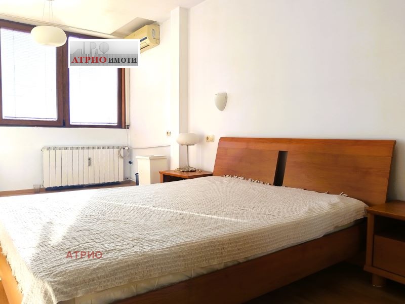 Do wynajęcia  1 sypialnia Sofia , Centar , 70 mkw | 89834319 - obraz [4]