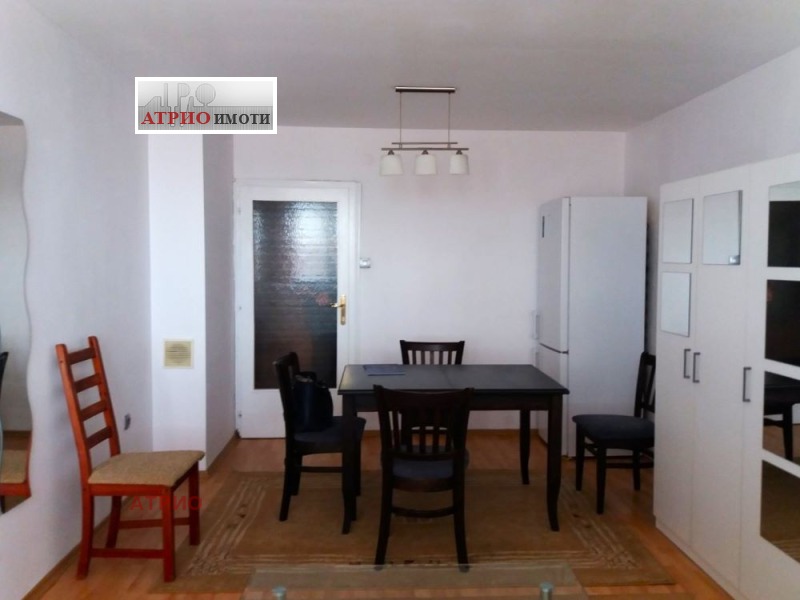 Do wynajęcia  1 sypialnia Sofia , Centar , 70 mkw | 89834319 - obraz [2]