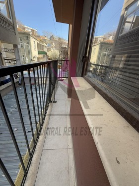 ���� ��� ���� 3-����� | Imot.bg � ����� ������ 10