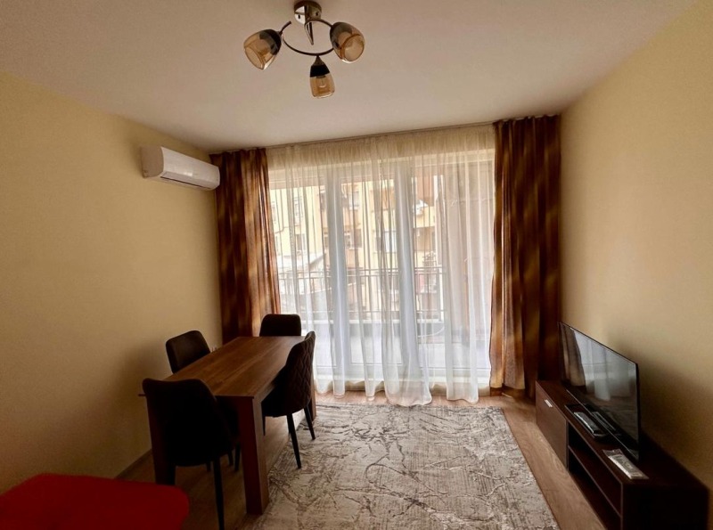 В аренду  1 спальня Пловдив , Младежки Хълм , 68 кв.м | 46625009 - изображение [3]