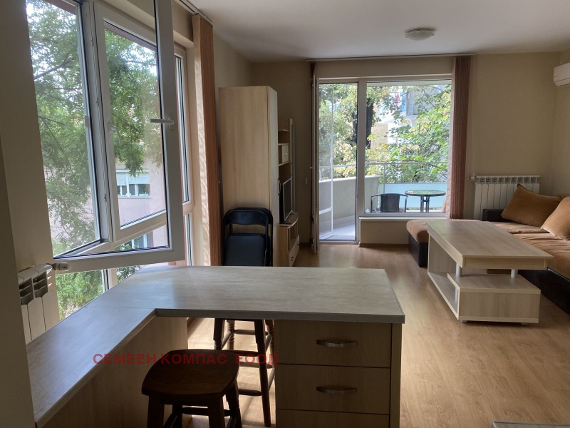 Под наем 2-СТАЕН, град Пловдив, Център • 490 € • 37954040 — Holmes.bg