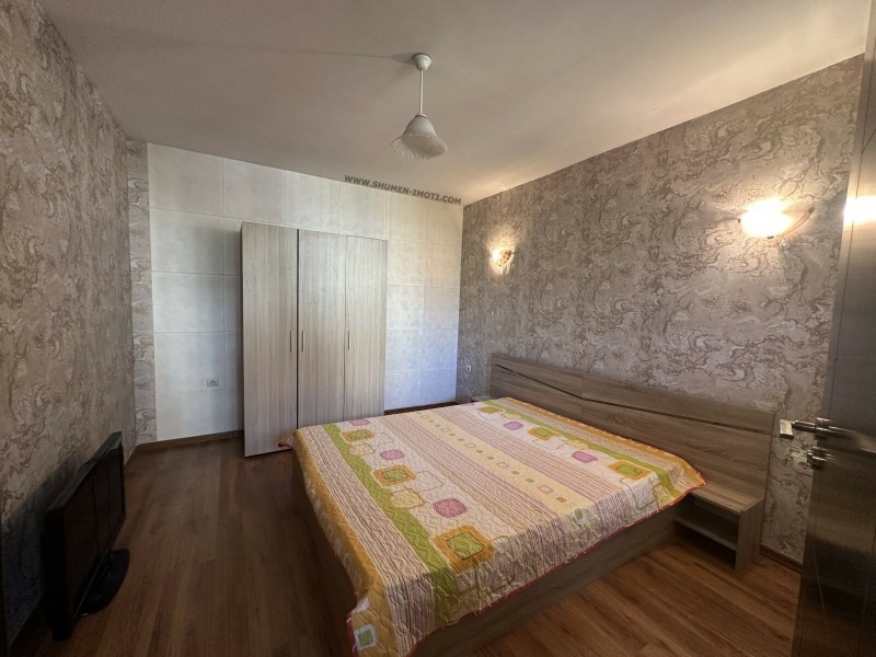 Дава под наем  3-стаен град Шумен , Болницата , 80 кв.м | 88148755