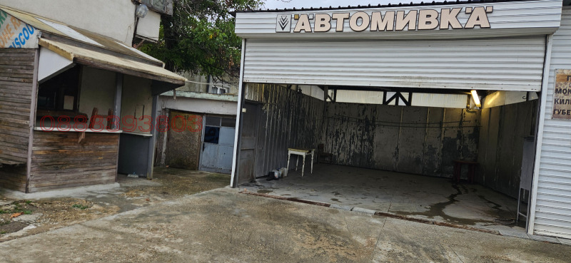 Дава под наем МАГАЗИН, гр. Добрич, Христо Ботев, снимка 2 - Магазини - 53025524