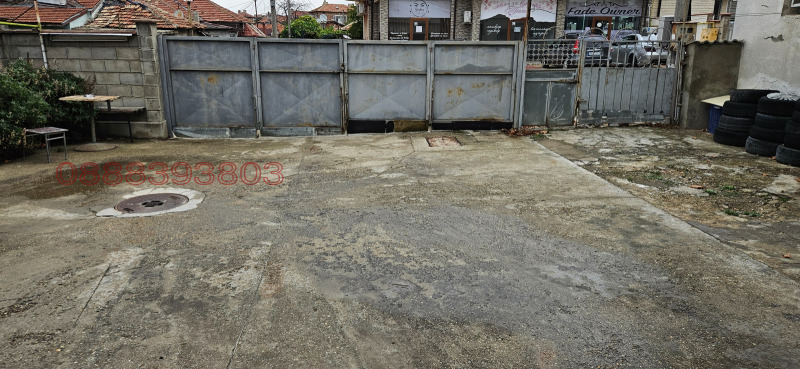 Дава под наем МАГАЗИН, гр. Добрич, Христо Ботев, снимка 2 - Магазини - 52461205