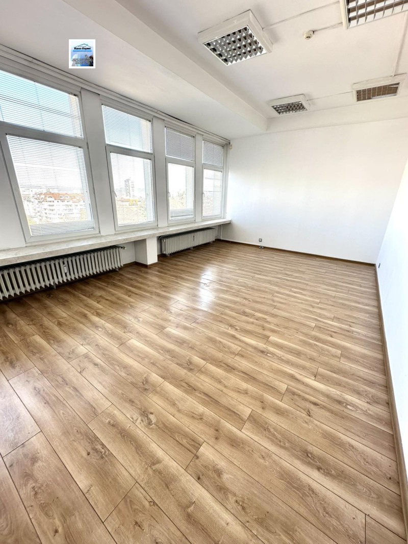 Дава под Наем ОФИС в град София, Манастирски ливади - 29 кв.м / 350 € » 684.54 лв., КАЛИ НЮ ХОУМС