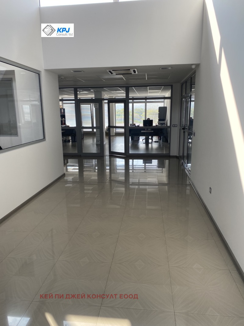Дава под Наем ОФИС в град София, в.з.Врана - Лозен - 87 кв.м / 610 € » 1 193.06 лв., КЕЙ ПИ ДЖЕЙ КОНСУЛТ ЕООД