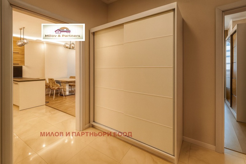 Дава под наем 3-СТАЕН, гр. София, Дианабад, снимка 9 - Апартаменти - 52545653