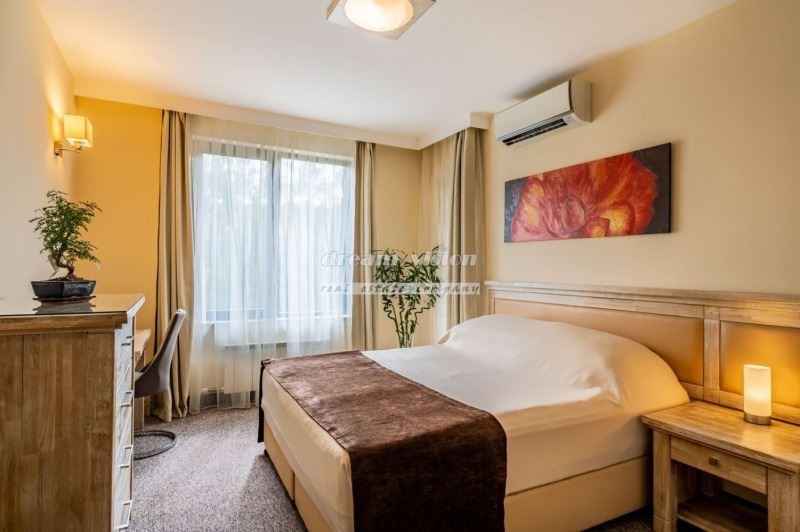 Do wynajęcia  3 sypialnie Sofia , Witosza , 216 mkw | 69032616 - obraz [10]