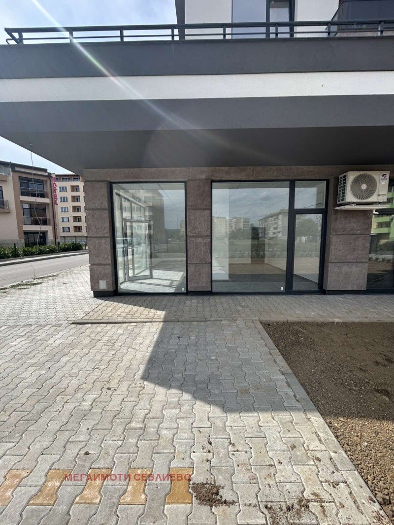 Te huur  Winkel regio Gabrovo , Sevlievo , 60 m² | 68556294 - afbeelding [2]