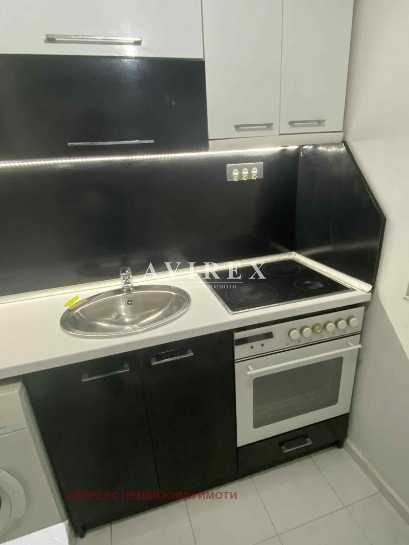 Дава под Наем 2-СТАЕН в град Пловдив, Център - 50 кв.м / 275 € » 537.85 лв., АВИРЕКС НЕДВИЖИМИ ИМОТИ