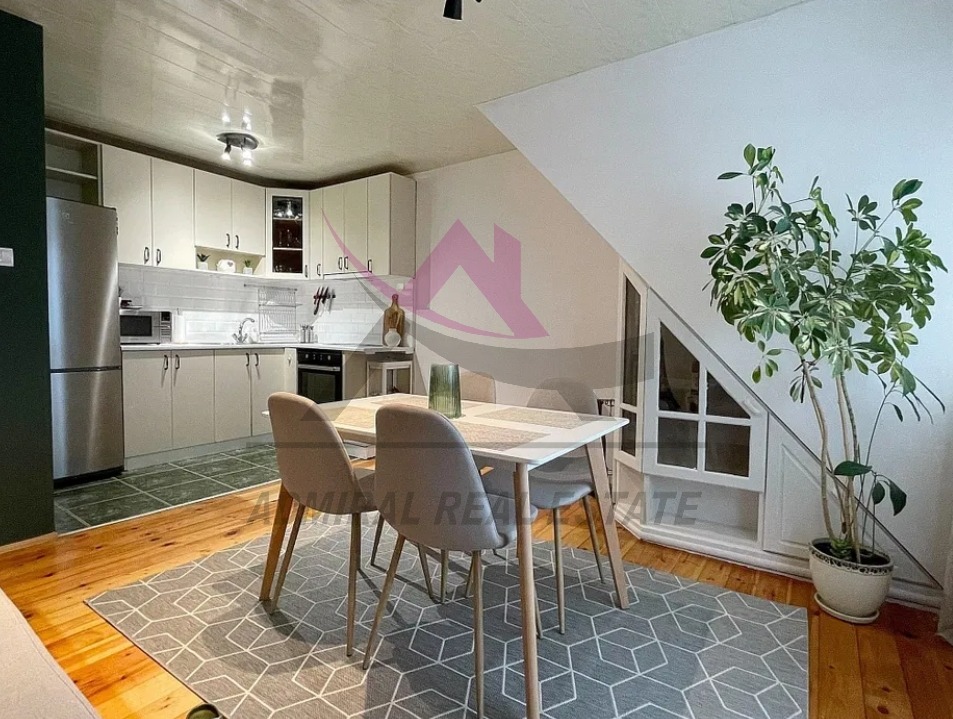 Дава под наем 3-СТАЕН, гр. Варна, Левски 1