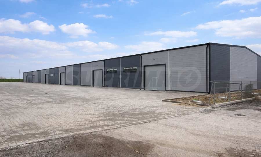 Дава под наем ПРОМ. ПОМЕЩЕНИЕ, гр. Пловдив, Индустриална зона - Север, снимка 2 - Производствени сгради - 48981465