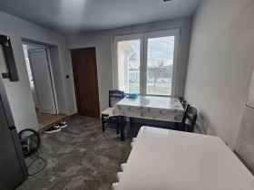 Дава под наем  Къща, гр. Костинброд