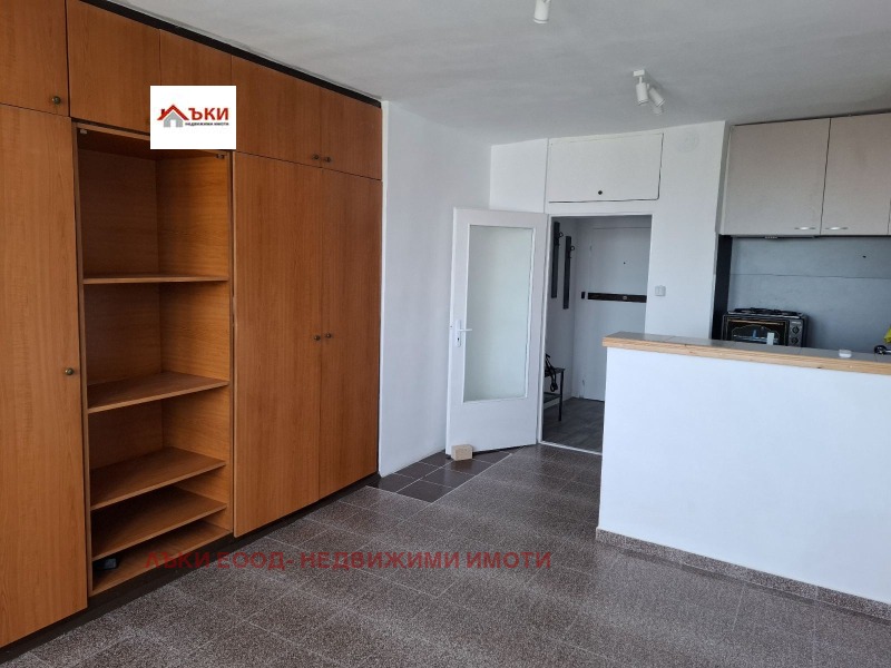 En renta  Estudio Sofia , Druzhba 1 , 30 metros cuadrados | 72613090