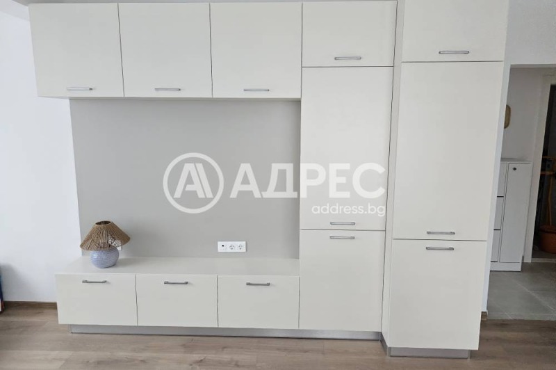 Προς ενοικίαση  1 υπνοδωμάτιο Σοφηια , Λγιουλην - τσενταρ , 76 τ.μ | 14827734 - εικόνα [3]