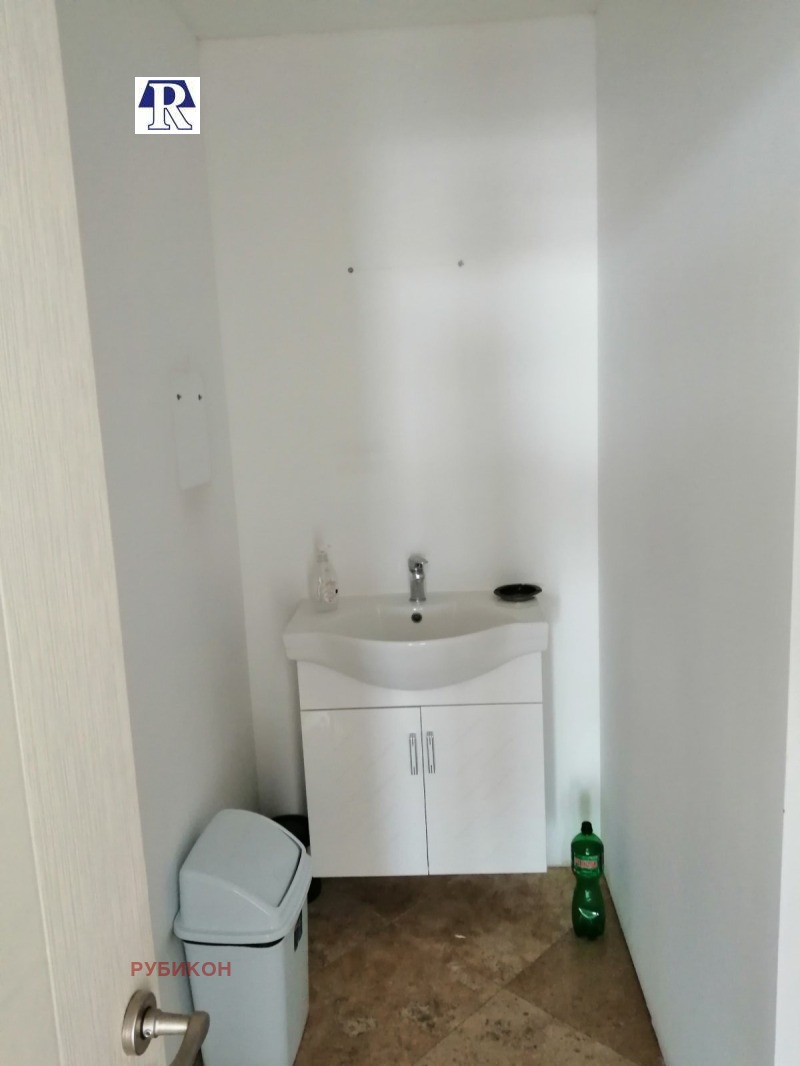 Te huur  Winkel Plovdiv , Industrialna zona - Sever , 800 m² | 53561843 - afbeelding [9]