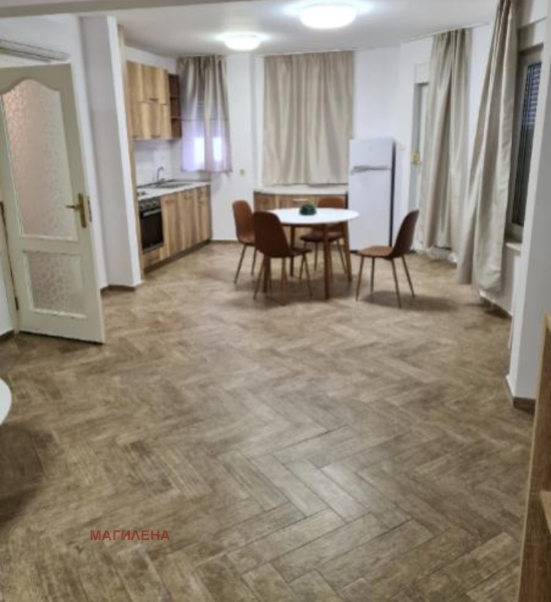 Дава под наем 3-СТАЕН, гр. Пловдив, Център, снимка 3 - Апартаменти - 52827138