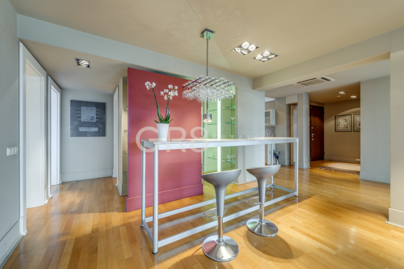 Дава под наем МНОГОСТАЕН, гр. София, Център, снимка 12 - Апартаменти - 53230262