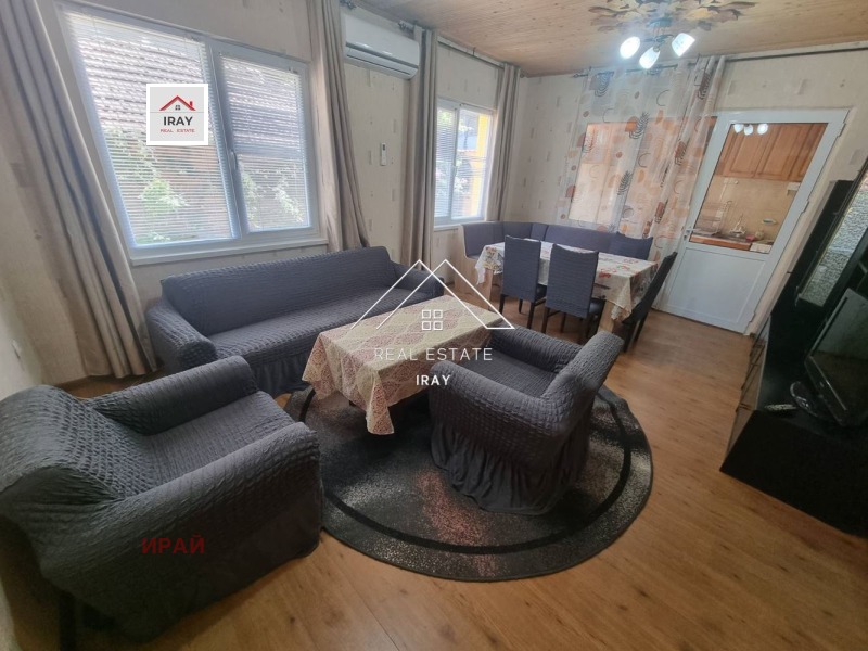 Дава под наем КЪЩА, гр. Стара Загора, ОРБ, снимка 4 - Къщи - 53485618