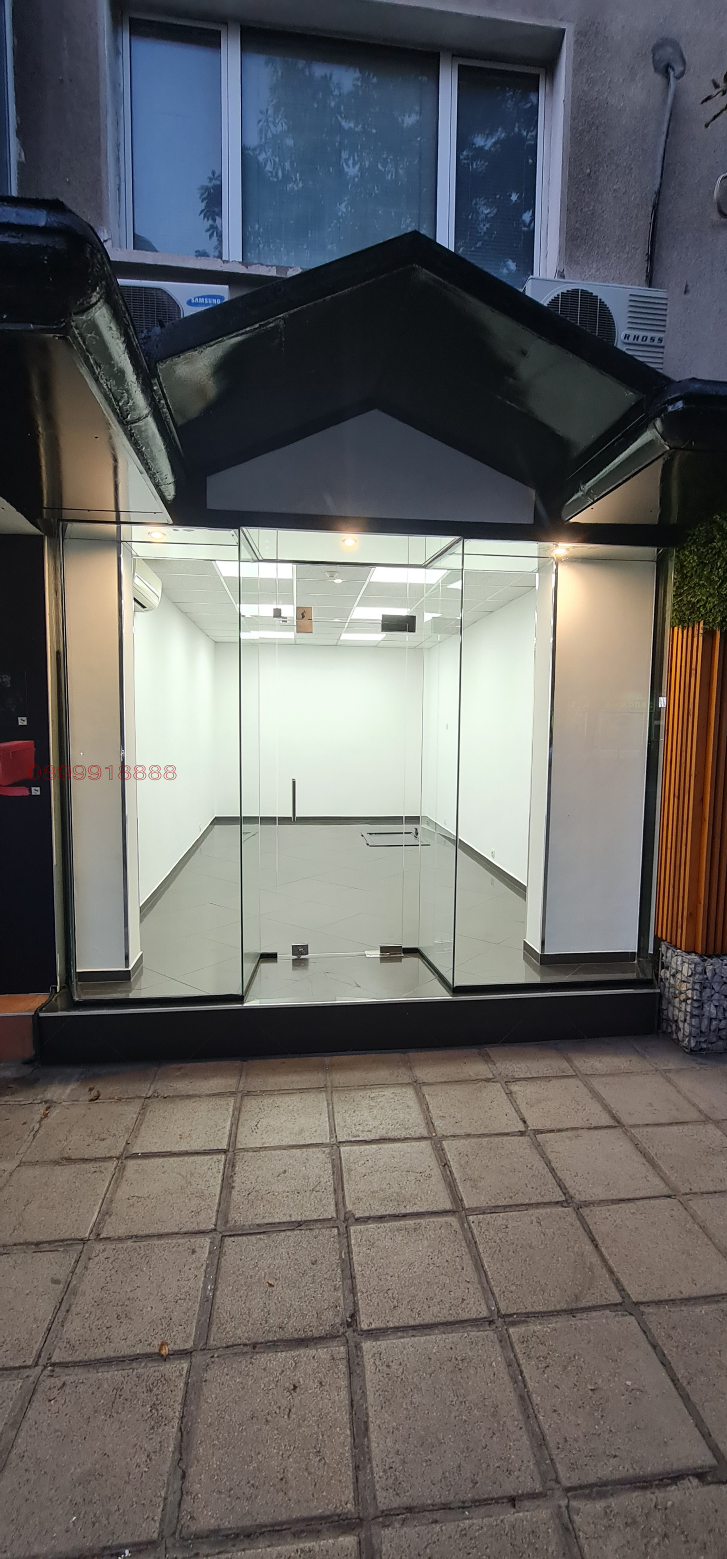 Дава под наем МАГАЗИН, гр. София, Център, снимка 4 - Магазини - 54012913