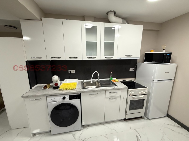 För uthyrning  Studio Sofia , Studentski grad , 38 kvm | 79608508 - bild [9]