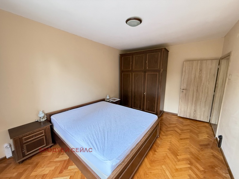 Vuokrattavana  2 makuuhuonetta Sofia , Gotse Deltšev , 95 neliömetriä | 95690127 - kuva [8]
