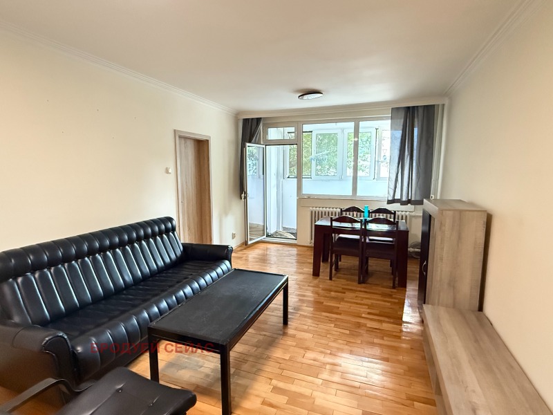 Vuokrattavana  2 makuuhuonetta Sofia , Gotse Deltšev , 95 neliömetriä | 95690127 - kuva [3]