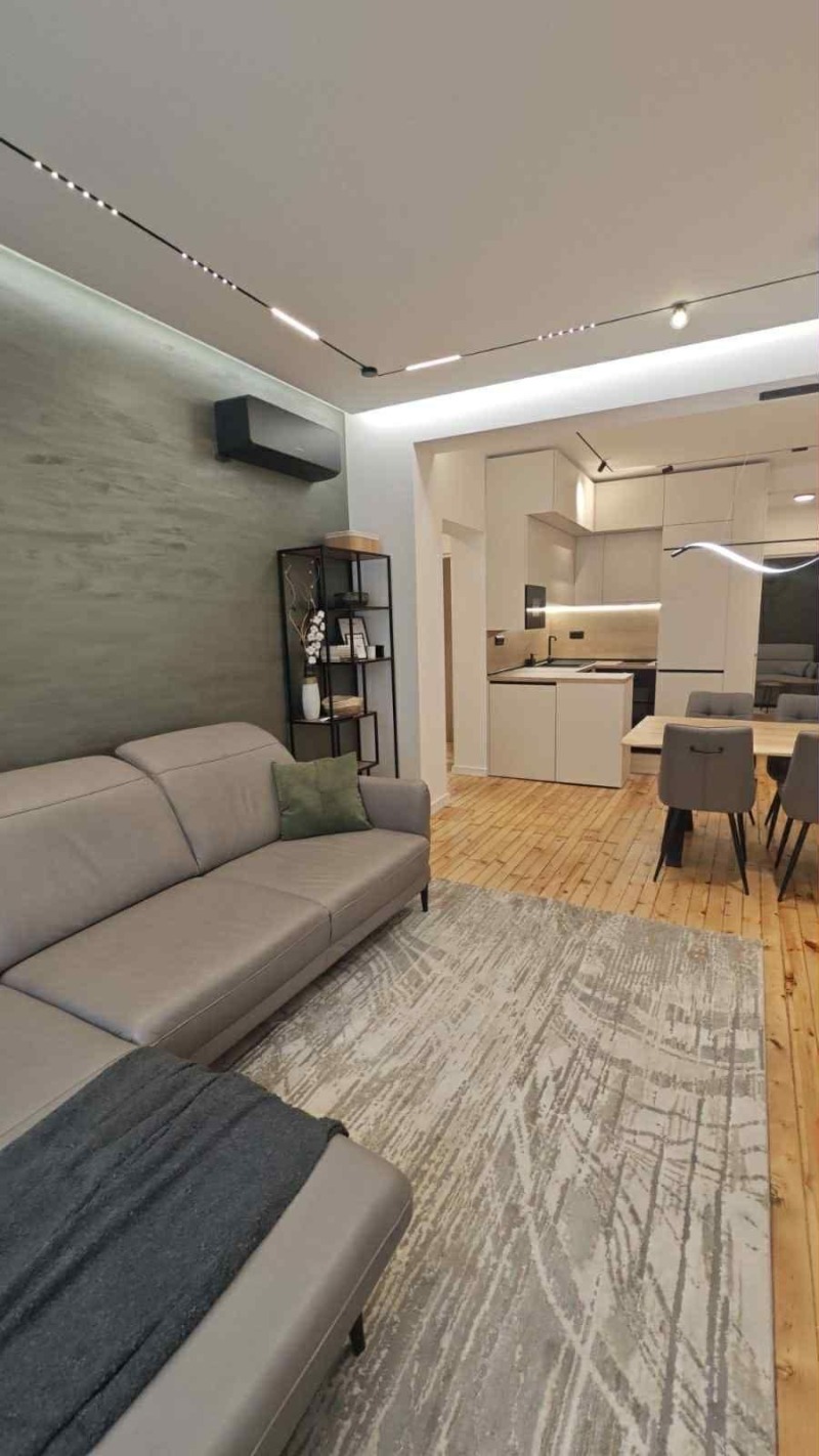 Дава под наем 4-СТАЕН, гр. София, Център, снимка 4 - Апартаменти - 52546039