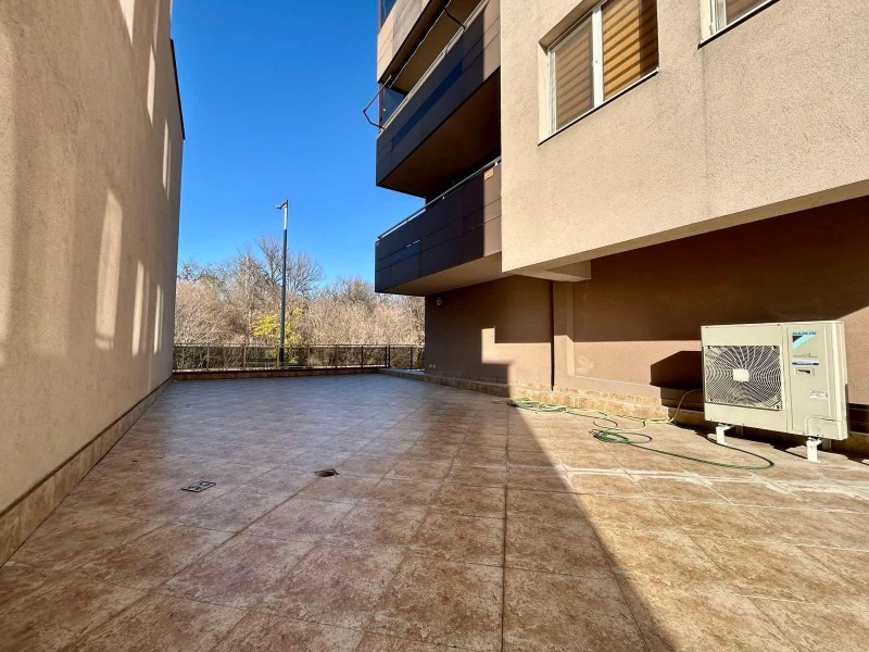 Дава под наем МНОГОСТАЕН, гр. Пловдив, Христо Смирненски, снимка 15 - Апартаменти - 53147325