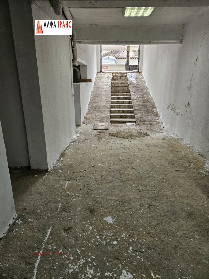 Дава под наем СКЛАД, гр. Варна, Цветен квартал, снимка 5 - Складове - 52347909