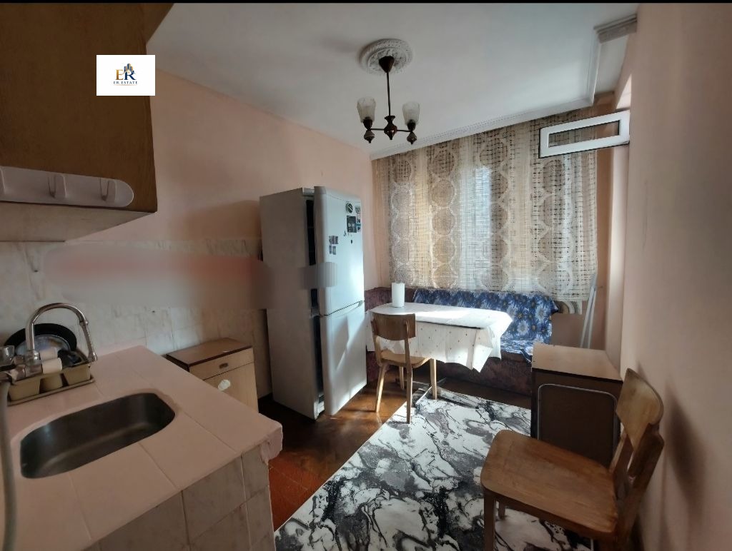 Дава под наем 2-СТАЕН, гр. Плевен, Широк център, снимка 2 - Апартаменти - 53643434