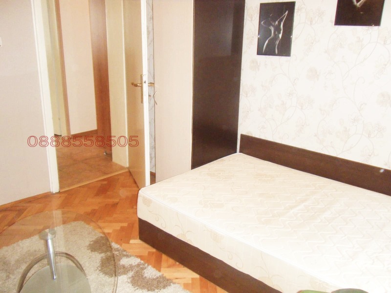 Дава под наем 3-СТАЕН, гр. София, Хиподрума, снимка 3 - Апартаменти - 52882976