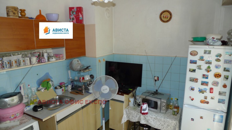 Da affittare  Studio Sofia , Nadegda 2 , 47 mq | 89825814
