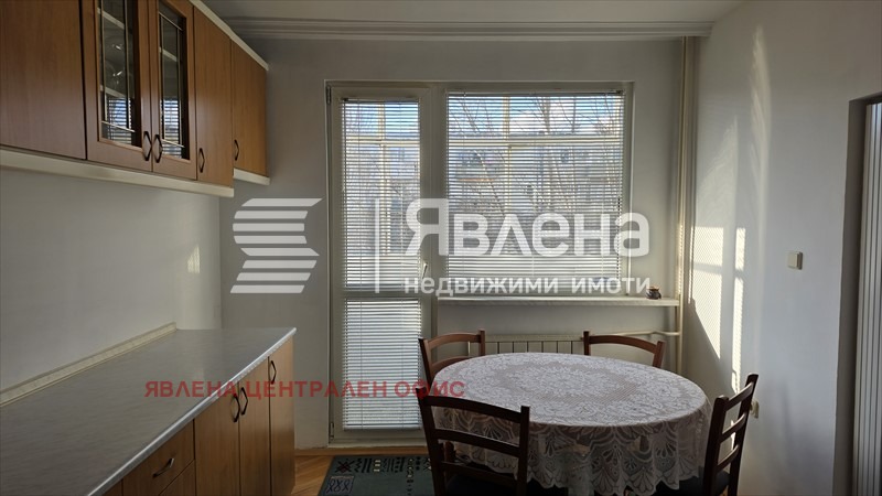 Дава под наем 3-СТАЕН, гр. София, Гоце Делчев, снимка 4 - Апартаменти - 54117243