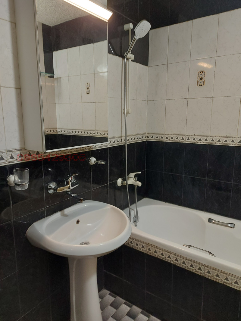 Da affittare  3+ camere da letto Sofia , Oborishte , 146 mq | 86519803 - Immagine [12]
