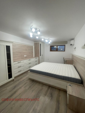 1 chambre Dragalevtsi, Sofia 14