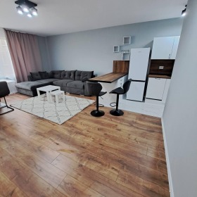2-стаен град Пловдив, Христо Смирненски 1