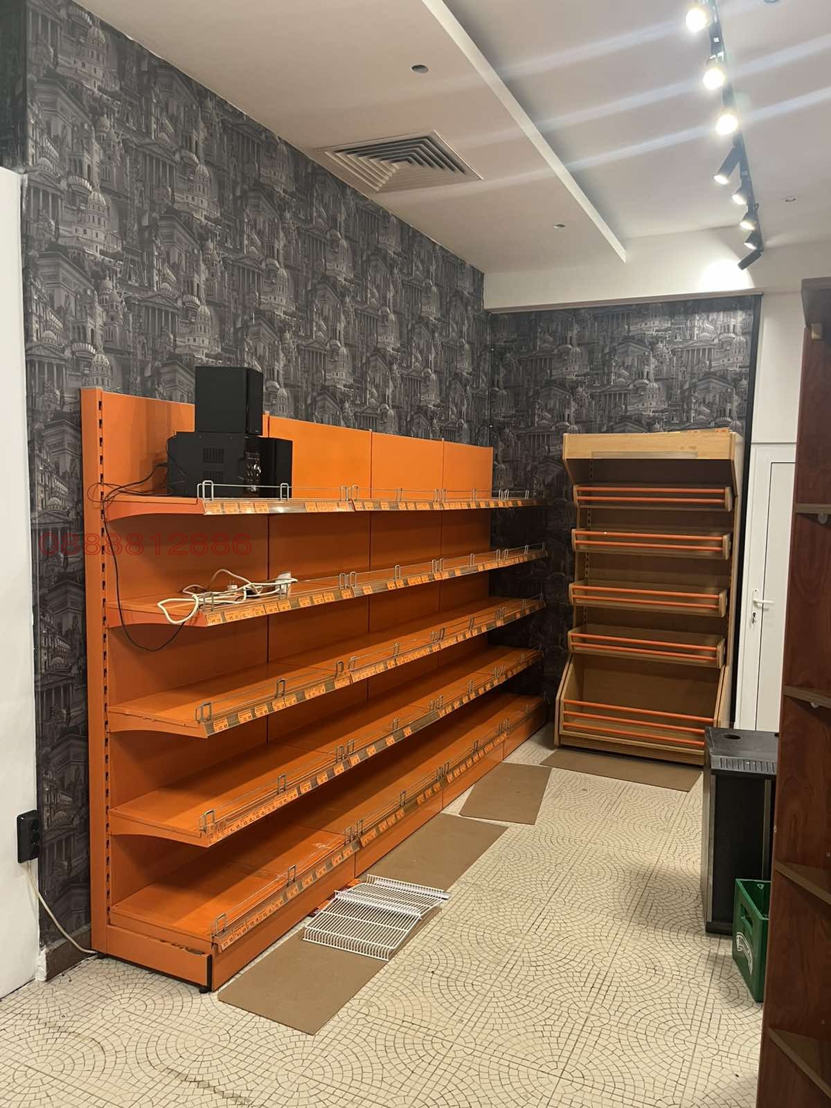 Дава под наем МАГАЗИН, гр. Ловеч, Широк център, снимка 7 - Магазини - 55797994