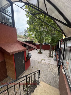 Zu vermieten Bar; Café