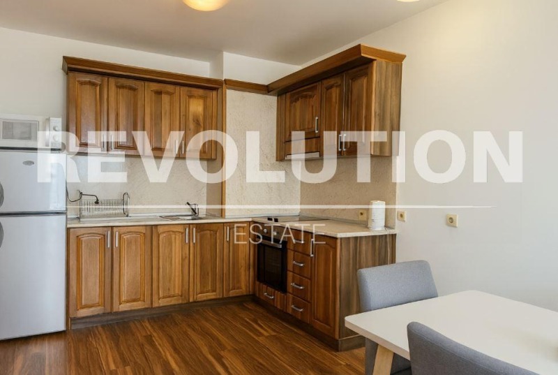 Дава под нем  2-стаен, град Варна, м-т Ален мак •  475 € • ID 78830965 — holmes.bg - [1] 
