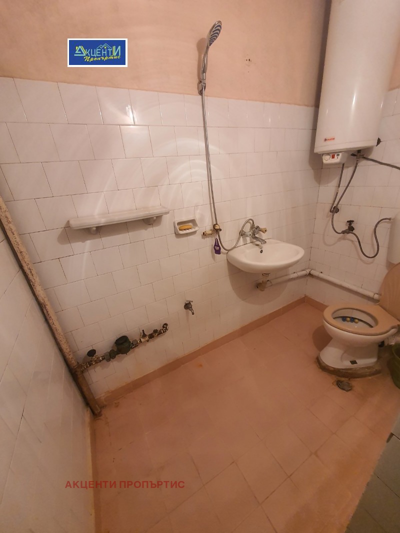 Дава под наем  4-стаен град Велико Търново , Център , 106 кв.м | 47960747 - изображение [11]