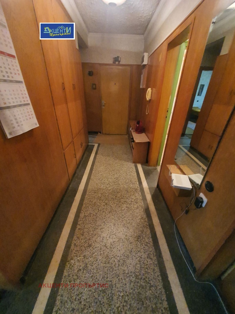 Дава под наем  4-стаен град Велико Търново , Център , 106 кв.м | 47960747 - изображение [16]